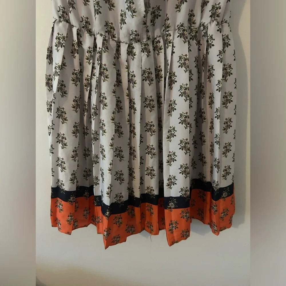 SALE!! NWOT Topshop floral pleated open back tea dress sz 8 - Picture 5 of 7